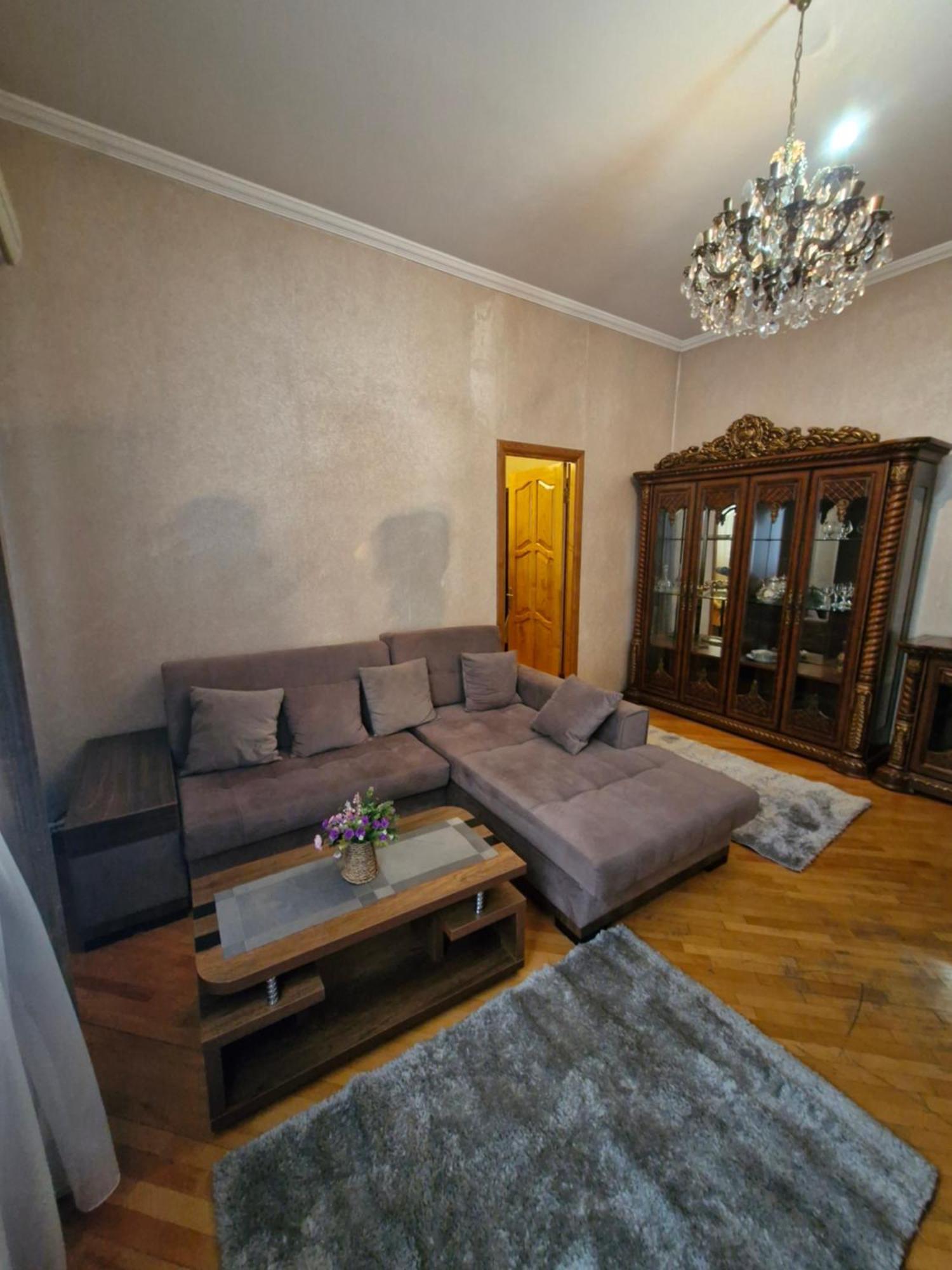 Barnaba Apartment Tbilisi Exterior foto